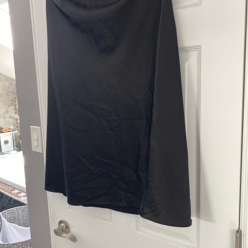 A-Line Satin Skirt – Boutique Style Size XL, Elegant + Goes With Everything